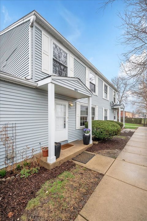 Tiny photo for 485 James Court #C, Glendale Heights, IL 60139 (MLS # 12609038)