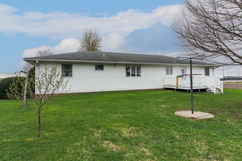 Tiny photo for 1109 W 4th Street, Delavan, IL 61734 (MLS # 12615677)