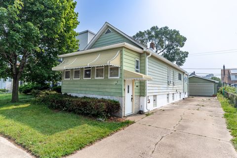 607 Forsythe Avenue Calumet City IL 60409