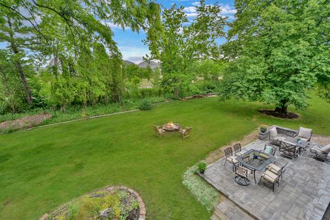 Tiny photo for 5 Bruce Circle N, Hawthorn Woods, IL 60047 (MLS # 12667395)