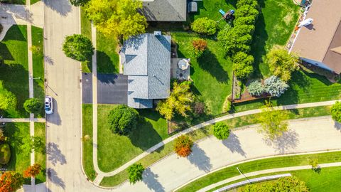 Tiny photo for 495 John Marshall Lane, Sycamore, IL 60178 (MLS # 12498307)