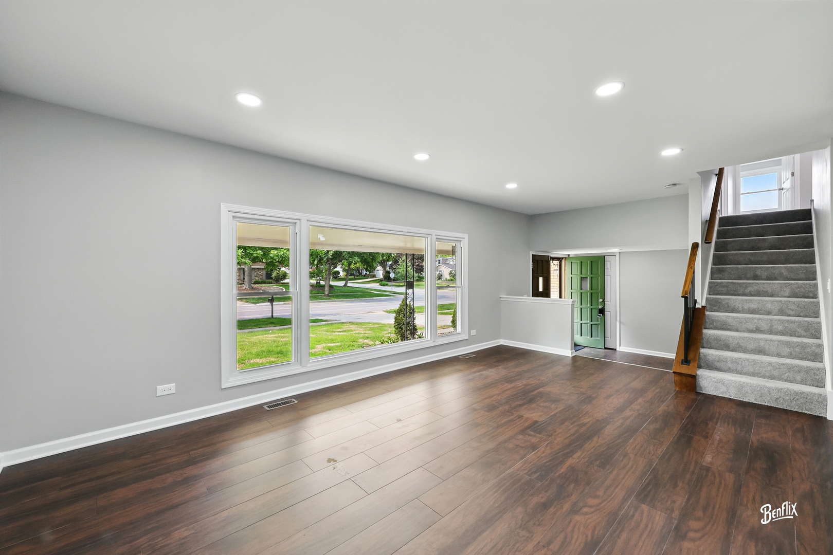 311 Greentree Parkway