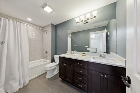 Tiny photo for 5622 W Pensacola Avenue, Chicago, IL 60634 (MLS # 12581003)