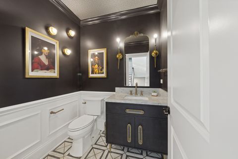 Tiny photo for 5622 W Pensacola Avenue, Chicago, IL 60634 (MLS # 12581003)