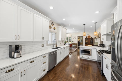Tiny photo for 212 Gage Road, Riverside, IL 60546 (MLS # 12732705)
