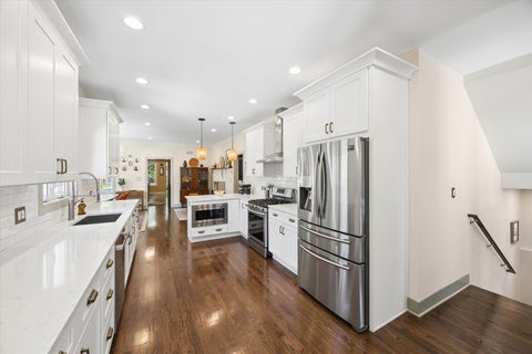 Tiny photo for 212 Gage Road, Riverside, IL 60546 (MLS # 12732705)