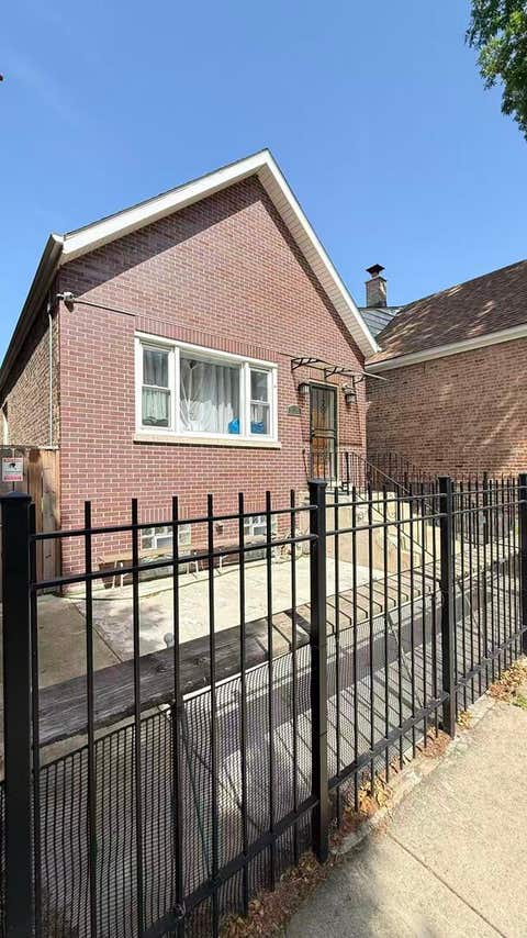 Tiny photo for 3538 S Honore Street, Chicago, IL 60609 (MLS # 12693113)