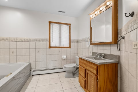Tiny photo for 9817 Minnick Avenue, Oak Lawn, IL 60453 (MLS # 12774516)