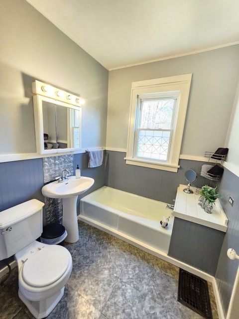 Tiny photo for 8193 Old Highway 13 Highway, Murphysboro, IL 62966 (MLS # 12578240)