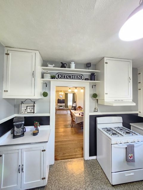 Tiny photo for 8193 Old Highway 13 Highway, Murphysboro, IL 62966 (MLS # 12578240)