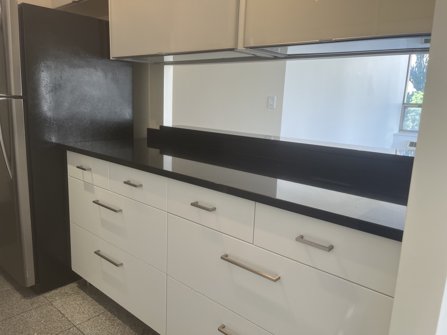 Chicago, Illinois 60610, United States, 2 Bedrooms Bedrooms, ,2 BathroomsBathrooms,Residential,Active,219687