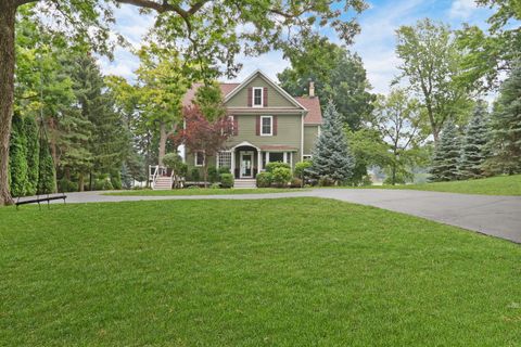 Tiny photo for 42037 N Old Lake Avenue, Antioch, IL 60002 (MLS # 12712372)