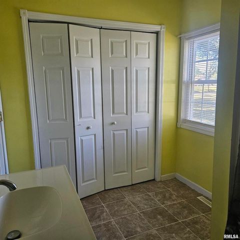 Tiny photo for 1397 Haynor Street, Galesburg, IL 61401 (MLS # QC4268157)