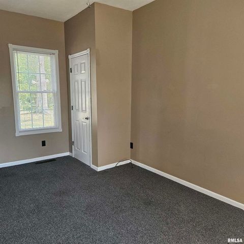 Tiny photo for 1397 Haynor Street, Galesburg, IL 61401 (MLS # QC4268157)