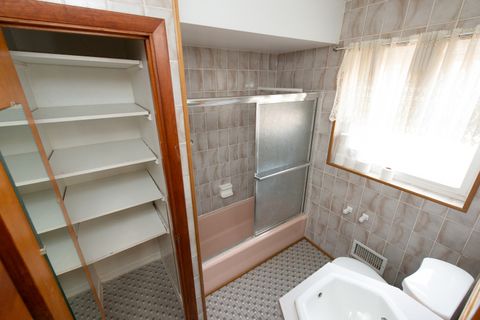 Tiny photo for 5019 W Carmen Avenue, Chicago, IL 60630 (MLS # 12477733)