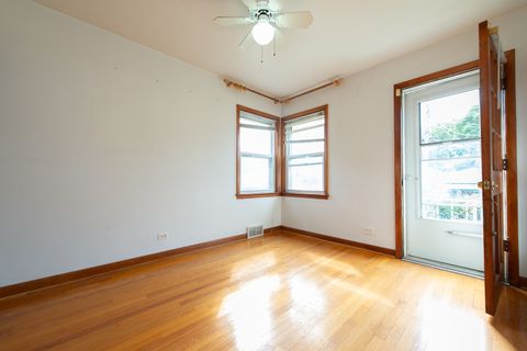 Tiny photo for 5019 W Carmen Avenue, Chicago, IL 60630 (MLS # 12477733)