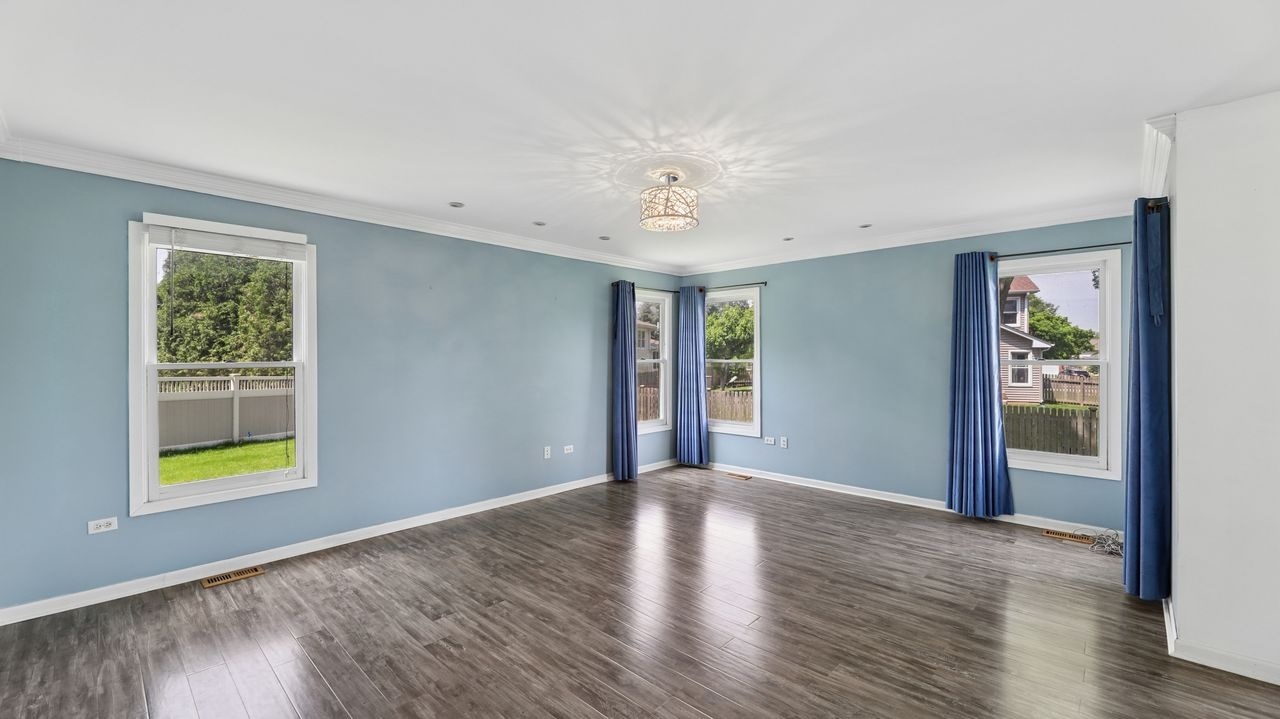 6 Boulder Ridge Court