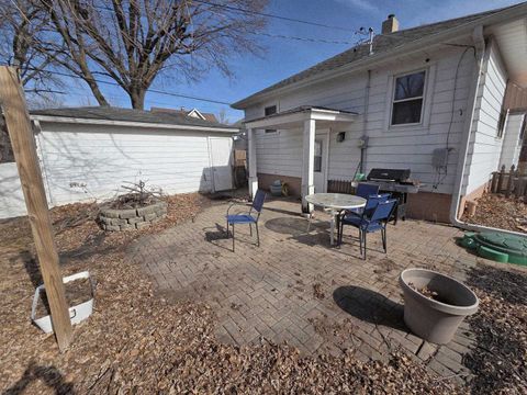 Tiny photo for 1419 Linden Avenue, Lasalle, IL 61301 (MLS # 12571278)