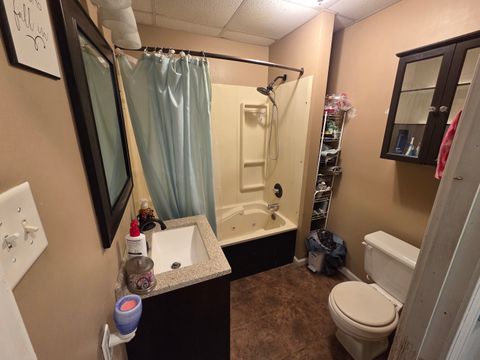 Tiny photo for 1419 Linden Avenue, Lasalle, IL 61301 (MLS # 12571278)