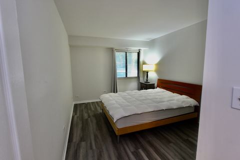 Tiny photo for 10 Old Oak Drive #103, Buffalo Grove, IL 60089 (MLS # 12517857)