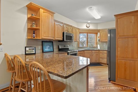 Tiny photo for 293 Farm Court, Yorkville, IL 60560 (MLS # 12611384)