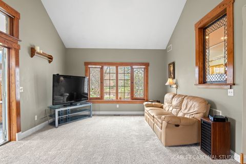 Tiny photo for 293 Farm Court, Yorkville, IL 60560 (MLS # 12611384)