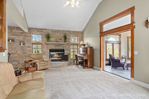 Tiny photo for 293 Farm Court, Yorkville, IL 60560 (MLS # 12611384)