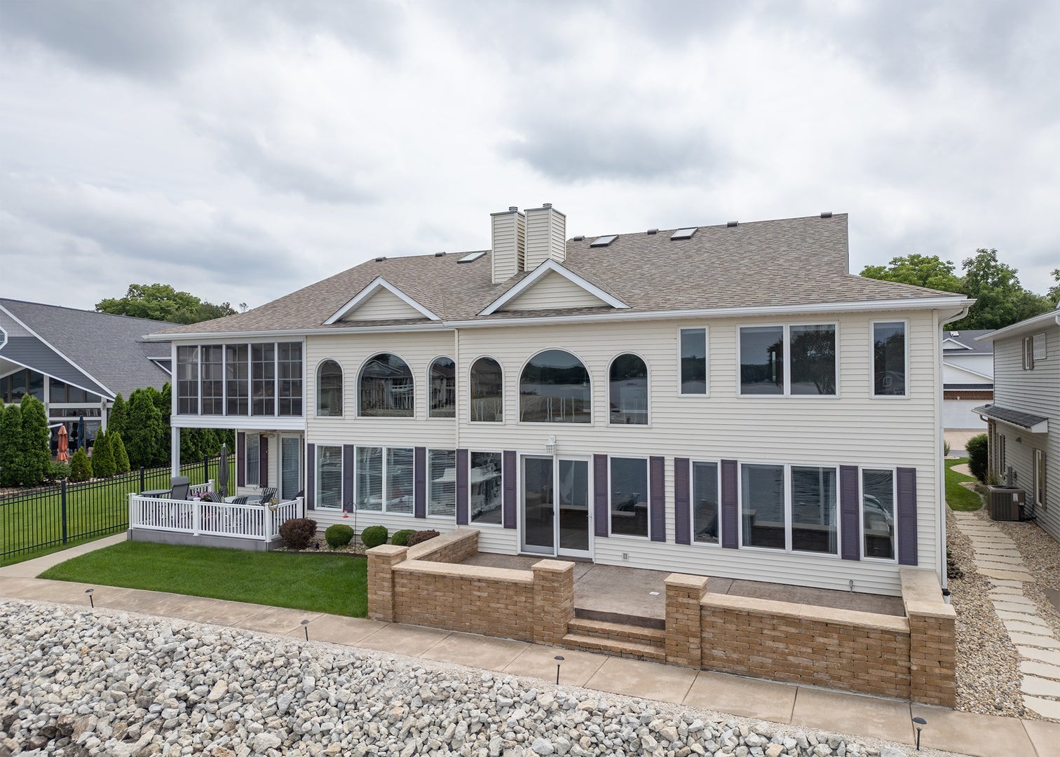 17 Villa Drive