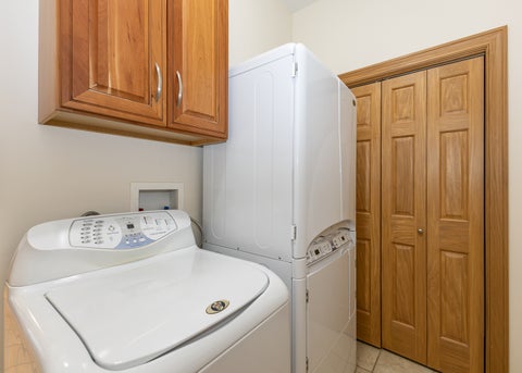 Tiny photo for 17 Villa Drive, Hampton, IL 61256 (MLS # 12692074)
