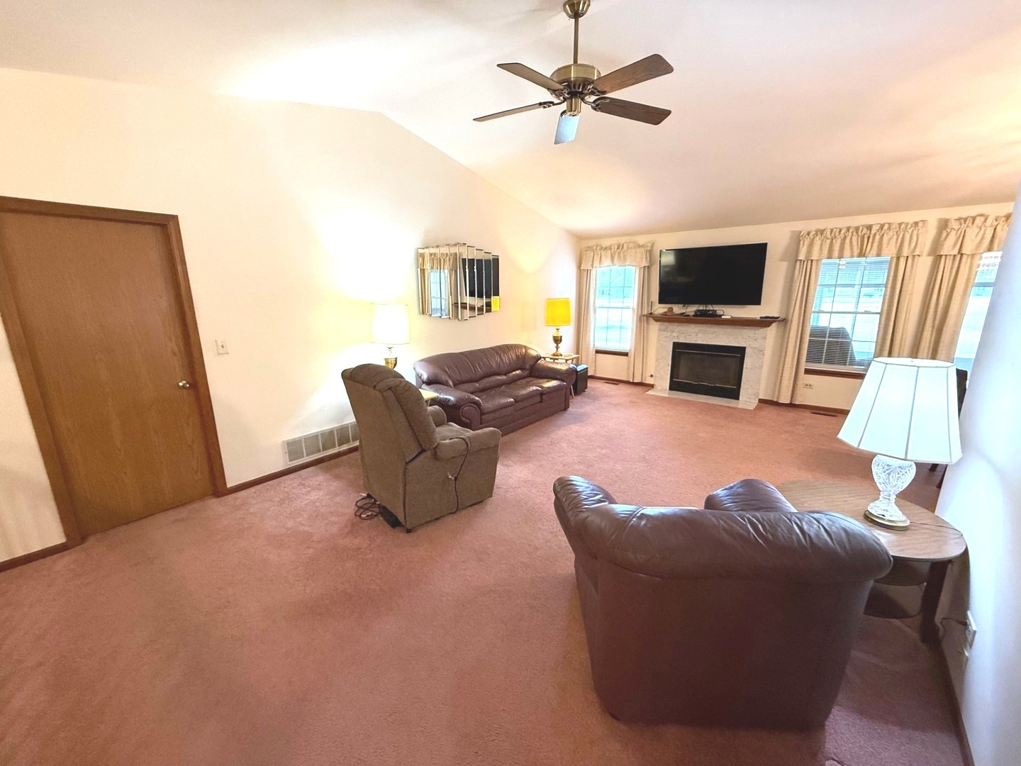 13740 S Magnolia Drive