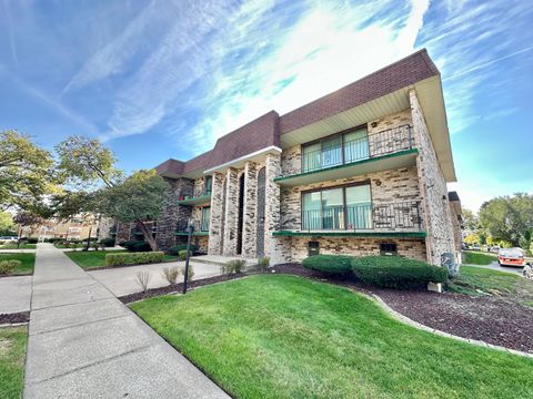 Photo of 9134 S Pulaski Road #2E, Oak Lawn, IL 60453 (MLS # 12501334) Photo of 9134 S Pulaski Road #2E, Oak Lawn, IL 60453 (MLS # 12501334)