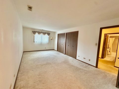 Tiny photo for 9134 S Pulaski Road #2E, Oak Lawn, IL 60453 (MLS # 12501334)