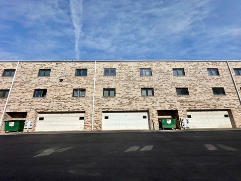 Tiny photo for 9134 S Pulaski Road #2E, Oak Lawn, IL 60453 (MLS # 12501334)