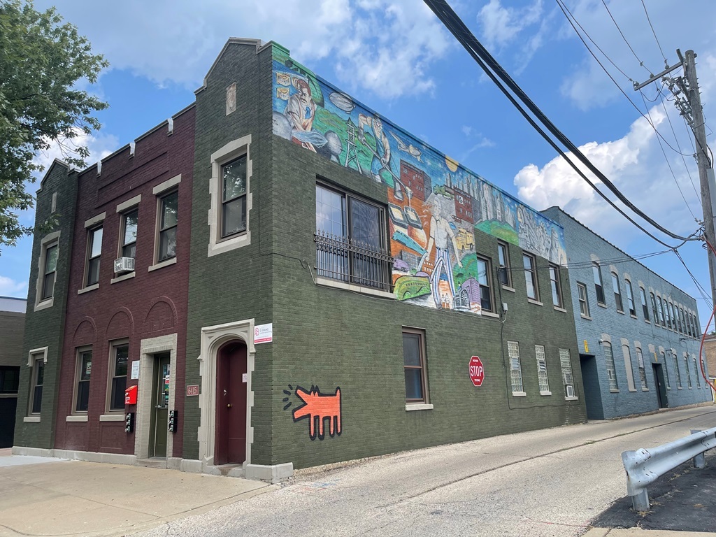 6415-33 N Ravenswood Avenue