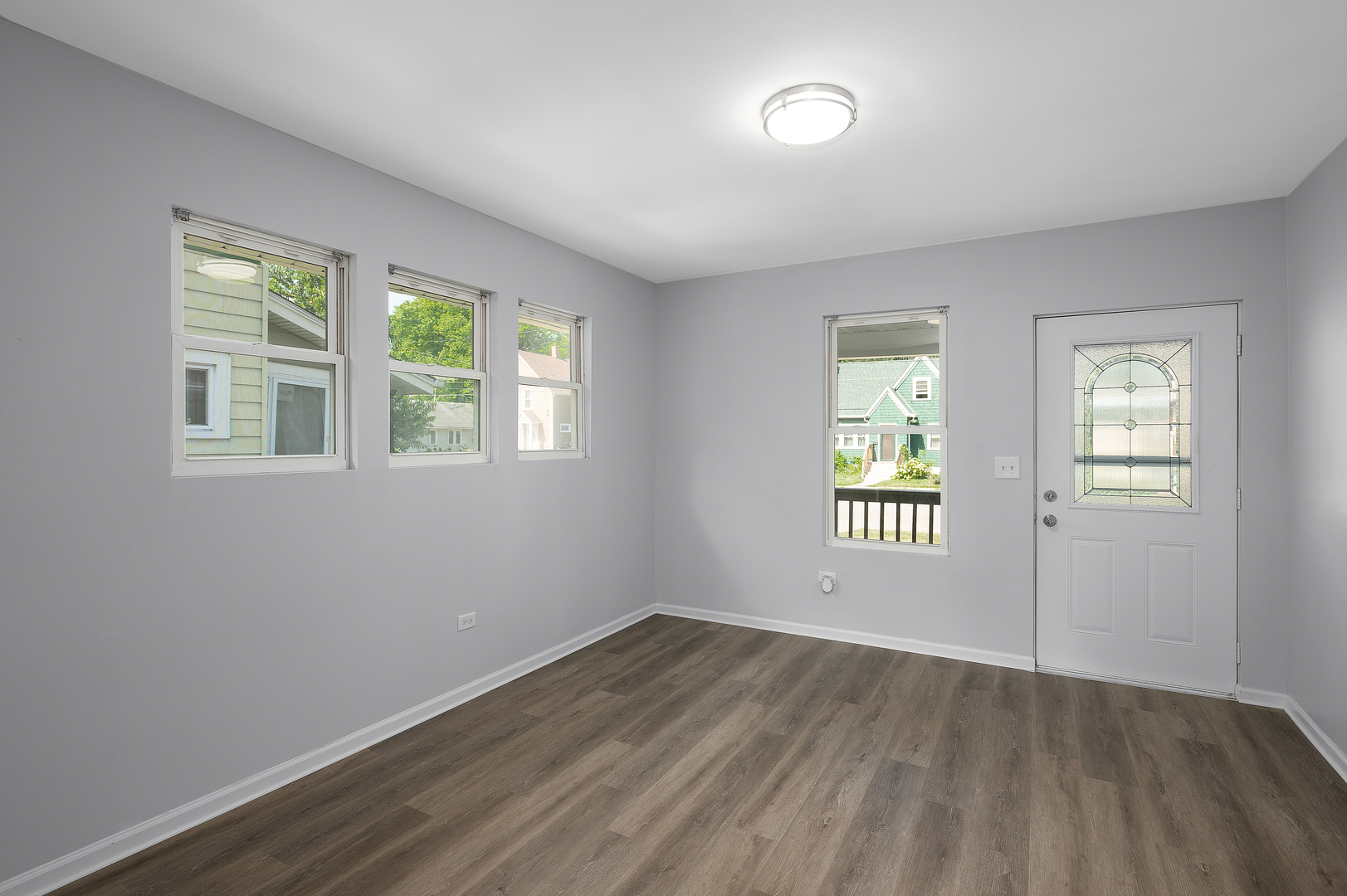541 N May Street