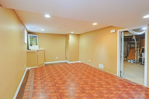Tiny photo for 5686 Angouleme Lane, Hoffman Estates, IL 60192 (MLS # 12664902)