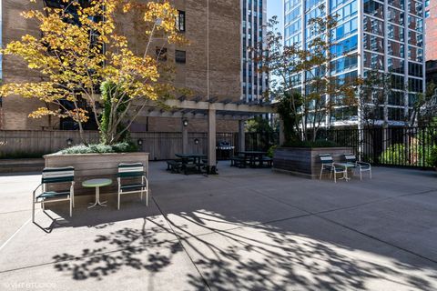 Tiny photo for 1310 N Ritchie Court #27C, Chicago, IL 60610 (MLS # 12599243)