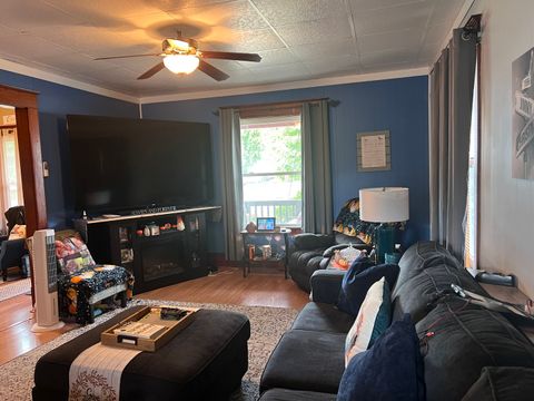 Tiny photo for 132 W FRANKLIN Street W, Paxton, IL 60957 (MLS # 12469288)