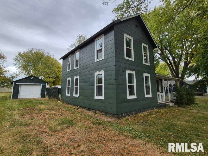 221 MCKINLEY Street