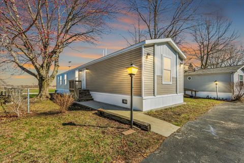 Tiny photo for 1205 Wedgewood Drive, Rantoul, IL 61866 (MLS # 12591925)