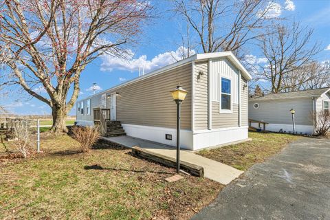 Photo of 1205 Wedgewood Drive, Rantoul, IL 61866 (MLS # 12591925)