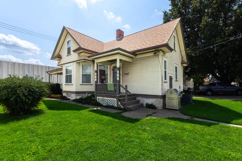 Tiny photo for 2118 Rockingham Road, Davenport, IA 52802 (MLS # 12741010)