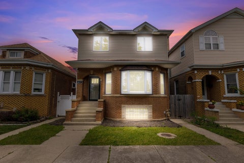 Tiny photo for 6017 S Monitor Avenue, Chicago, IL 60638 (MLS # 12722610)