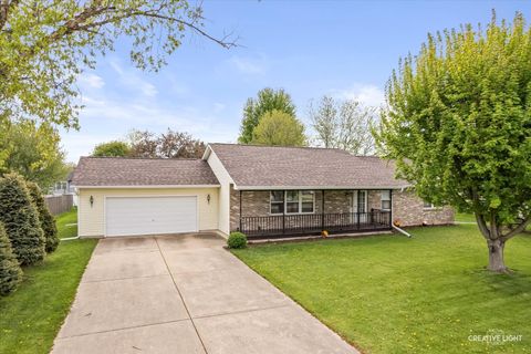 Photo of 1224 Sandhurst Drive, Sandwich, IL 60548 (MLS # 12628808)