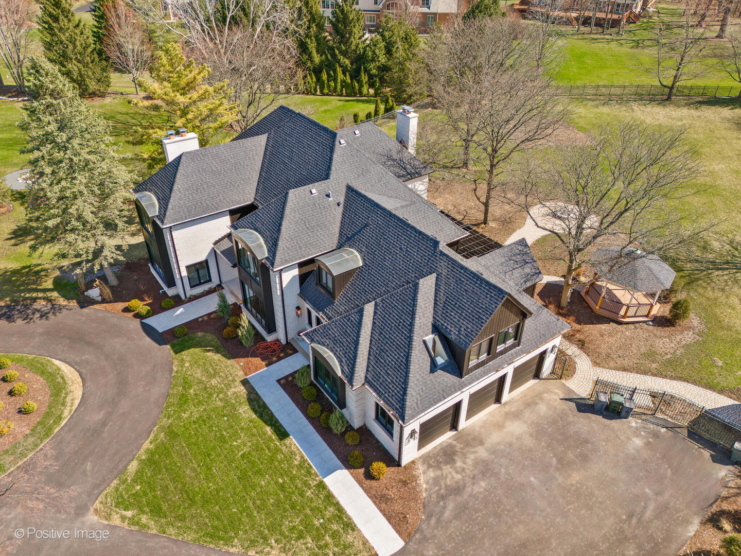 450 Hunter Lane