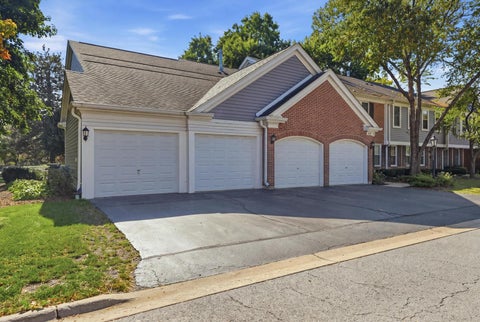 Photo of 513 Green Bridge Lane #A, Prospect Heights, IL 60070 (MLS # 12785299)