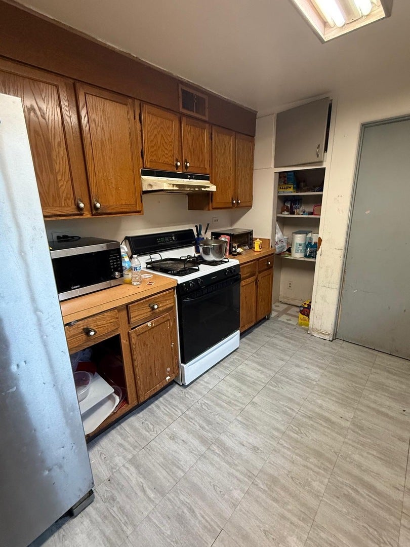 1255 Main Street