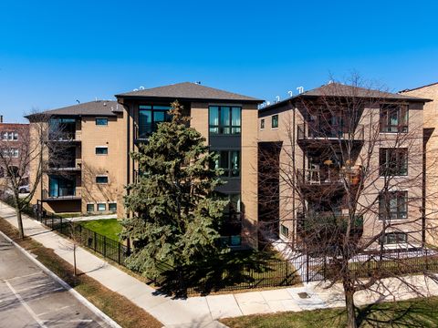 7428 N Rogers Avenue 1E Chicago IL 60626