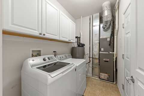 Tiny photo for 1702 Countryside Drive, Shorewood, IL 60404 (MLS # 12622604)