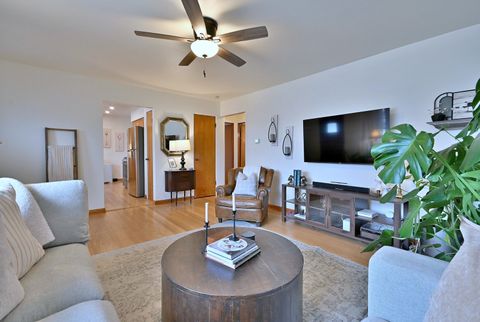 Tiny photo for 465 W Verret Street, Elmhurst, IL 60126 (MLS # 12548630)